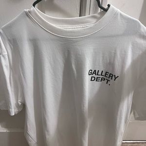 Gallery Dept. T shirt